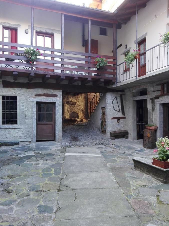 La Corte Del Pane Valbrona Εξωτερικό φωτογραφία